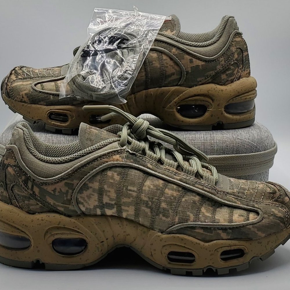 Nike Air Max Tailwind IV SP Digi Camo Boy's Size 4